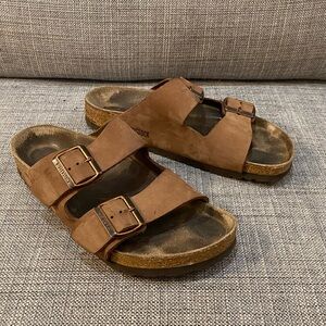 Birkenstock Arizona in Nubuck Sz 38